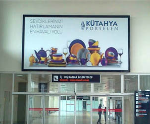 Check In Salonu